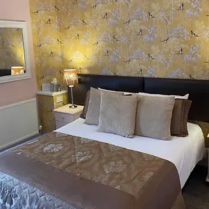 https://cornerways-guest-house-carlisle.hotels-newcastle-upon-tyne.com