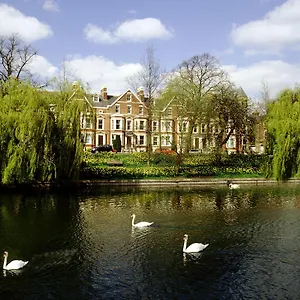 *** Hotel Arundel House Storbritannien