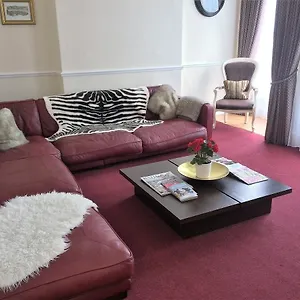 https://devonshire-house-bb.tophotelsbath.com