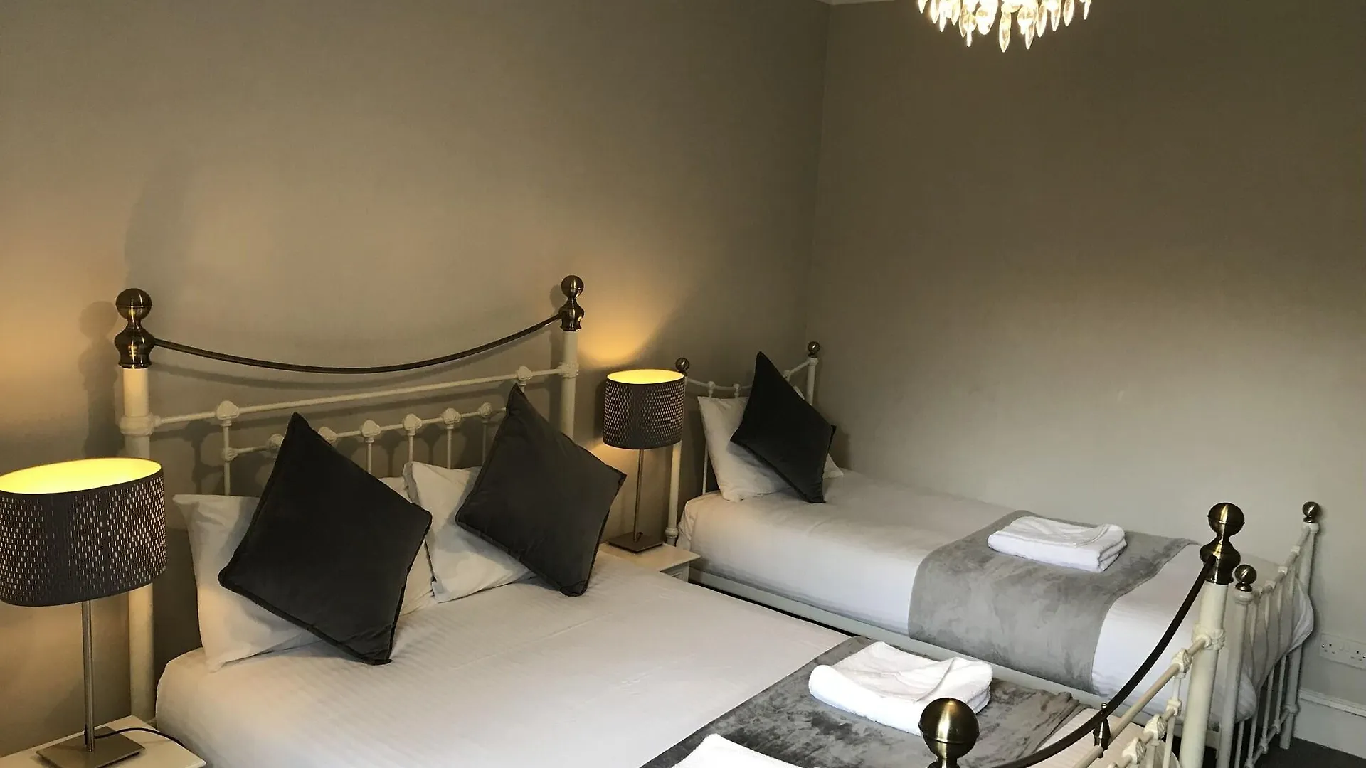 Ardenlee Guest House EDI